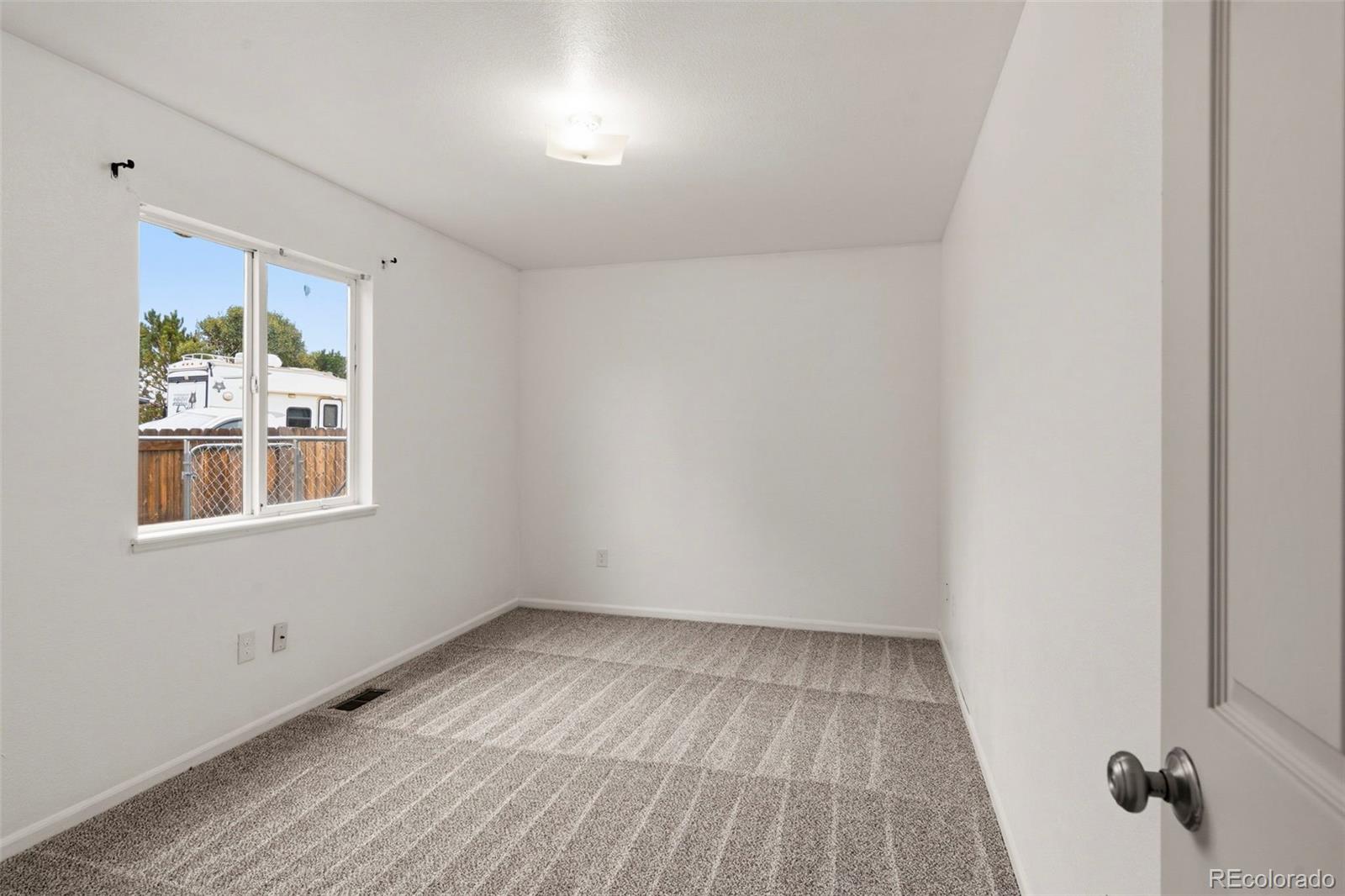MLS Image #18 for 906  greenwood court,fort lupton, Colorado