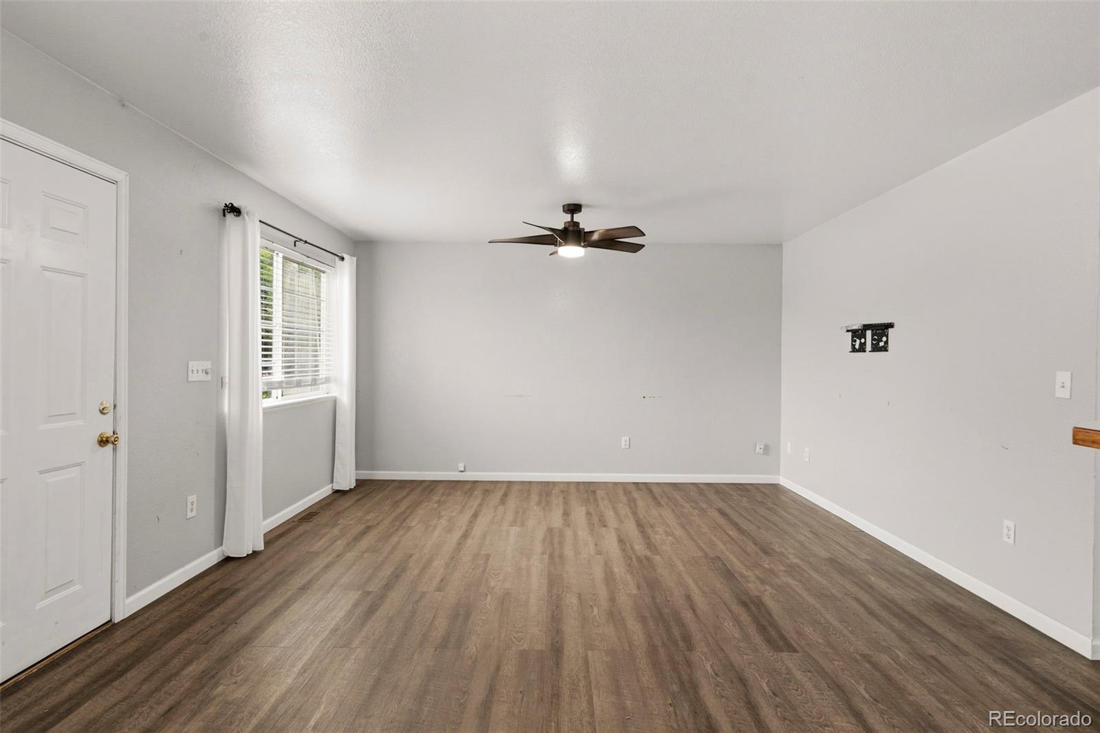 MLS Image #8 for 906  greenwood court,fort lupton, Colorado