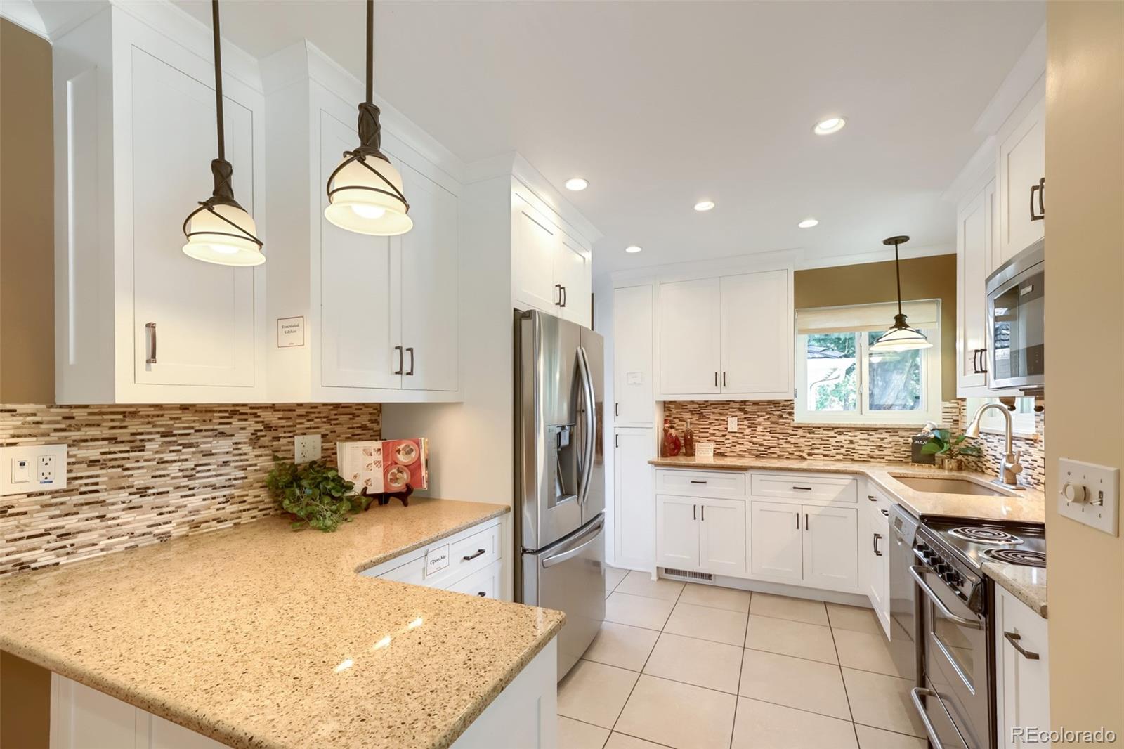 MLS Image #13 for 3088 s downing street,englewood, Colorado