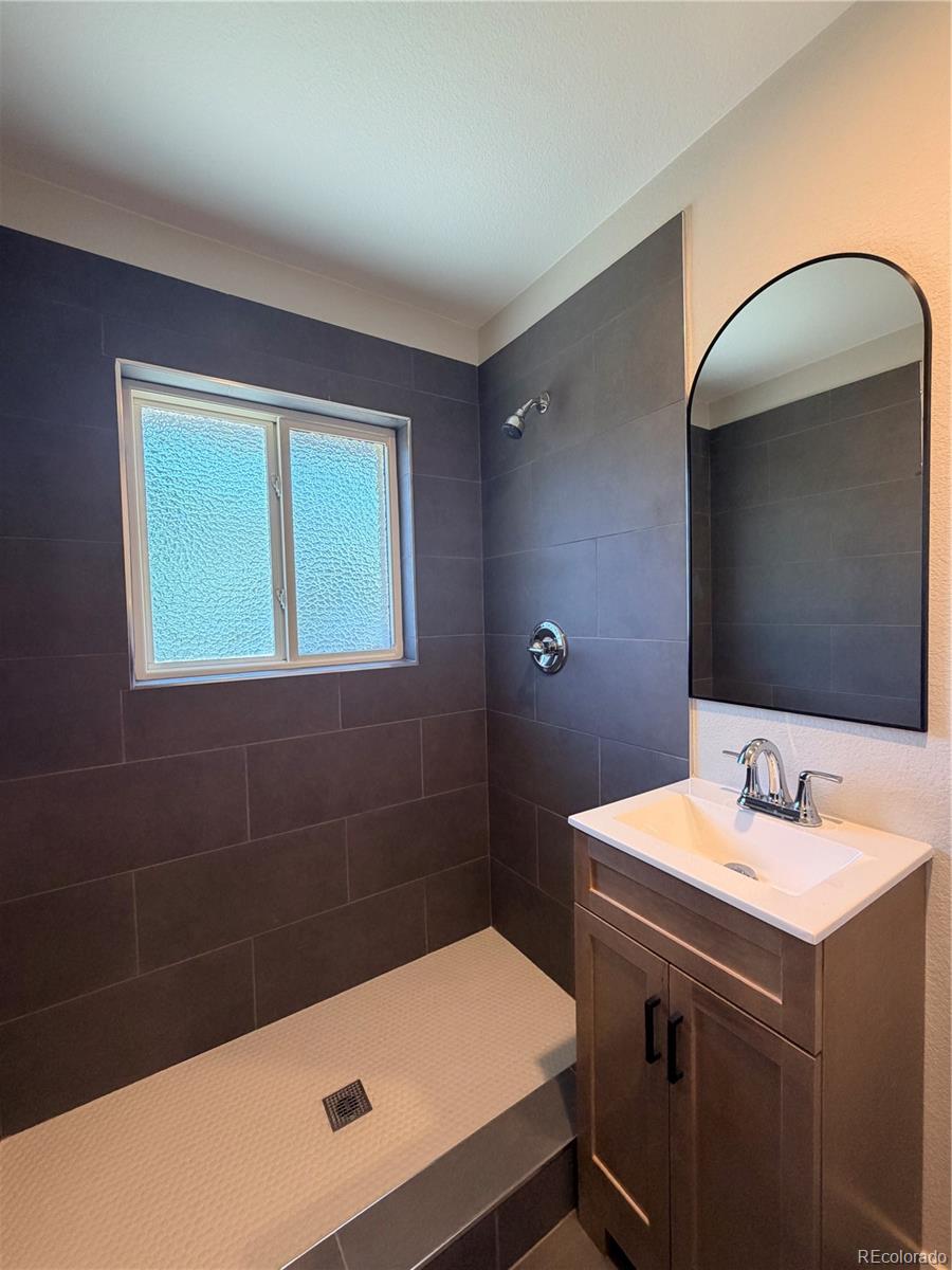 MLS Image #11 for 1977 s deframe street,lakewood, Colorado
