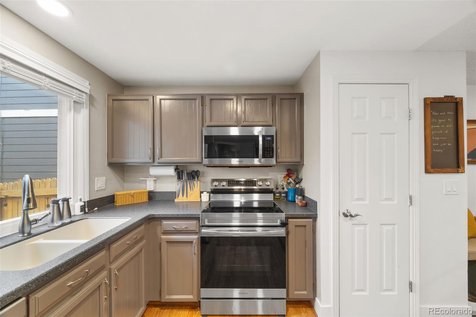 MLS Image #15 for 8084  miller circle,arvada, Colorado