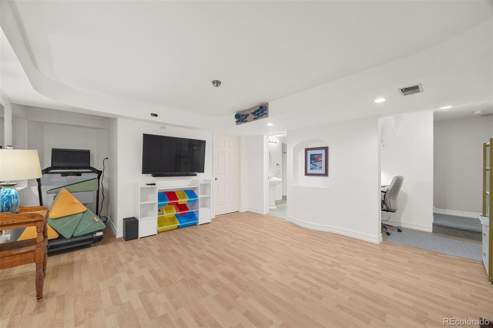 MLS Image #28 for 8084  miller circle,arvada, Colorado