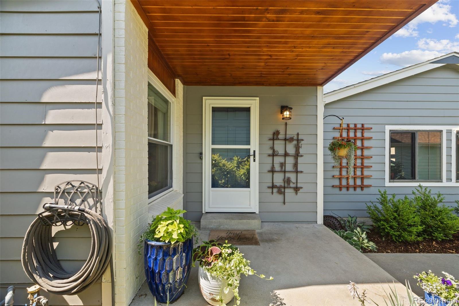 MLS Image #3 for 8084  miller circle,arvada, Colorado