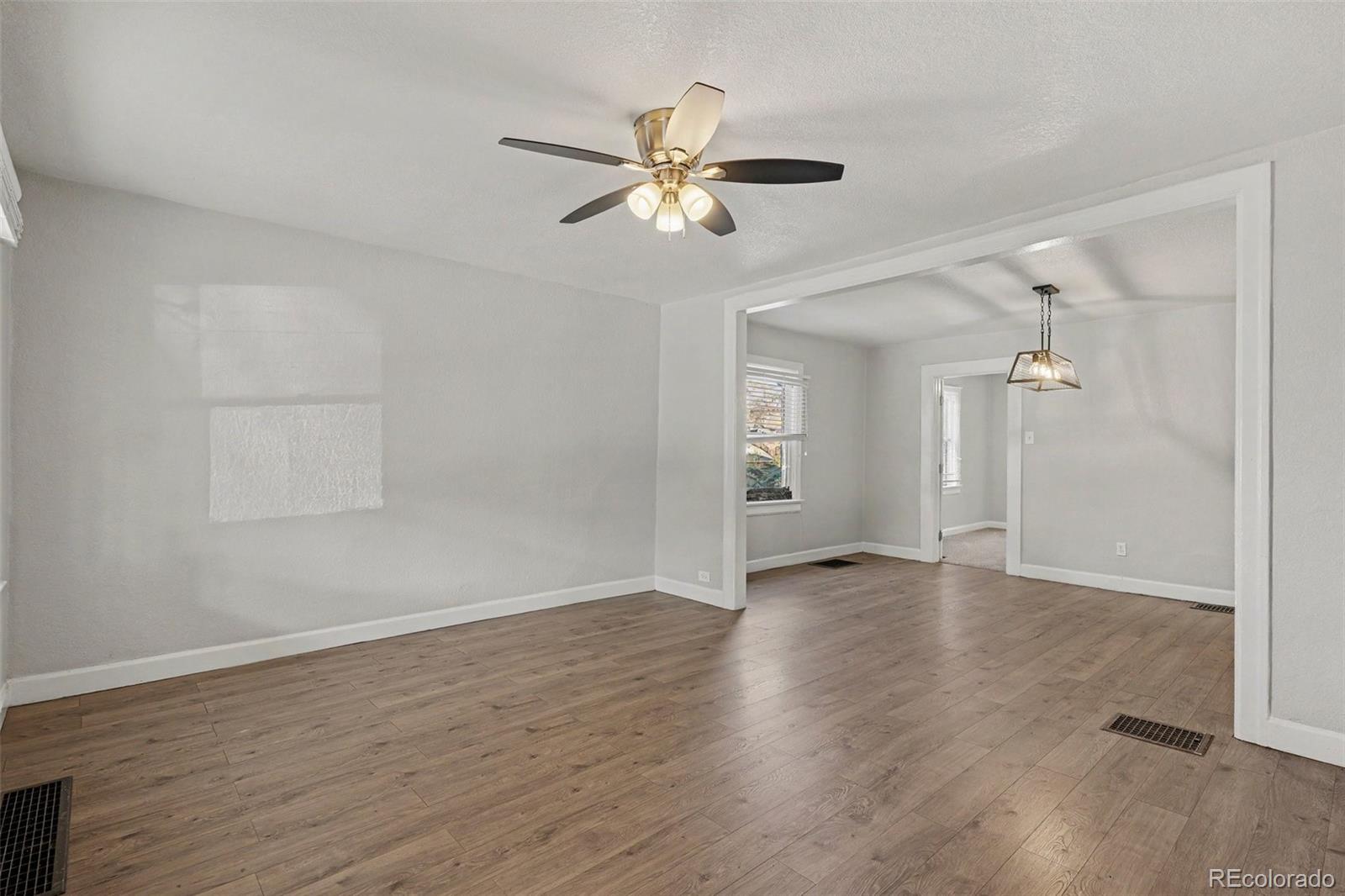 MLS Image #5 for 5750  emerson street,denver, Colorado