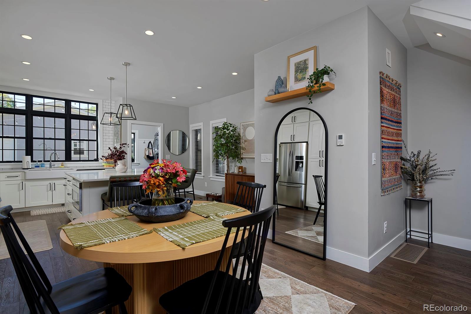 MLS Image #11 for 1371 n raleigh street,denver, Colorado