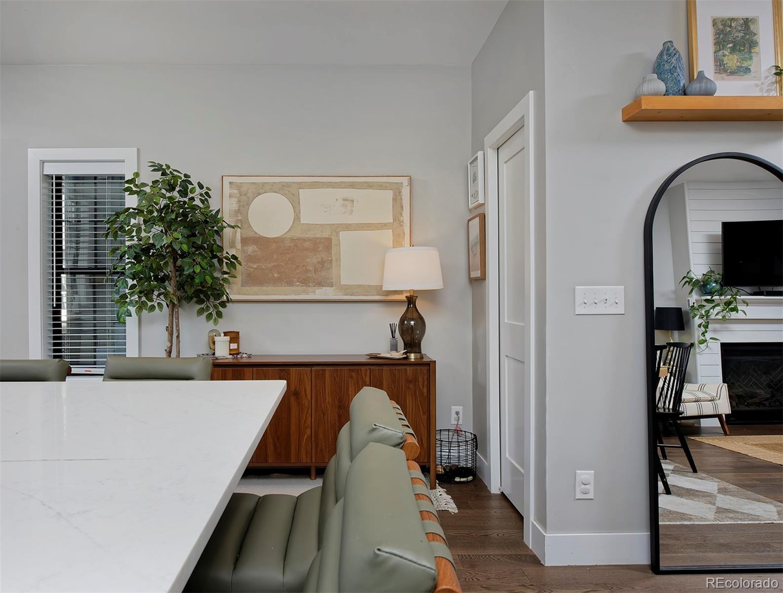 MLS Image #16 for 1371 n raleigh street,denver, Colorado