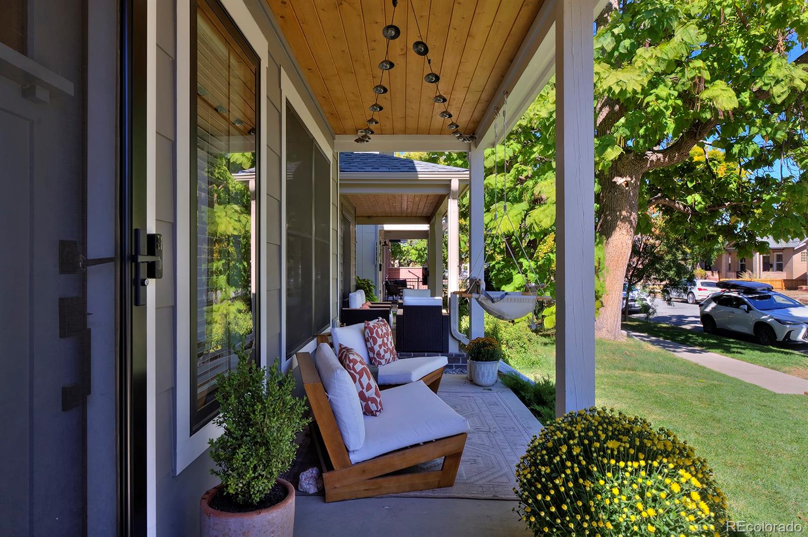 MLS Image #3 for 1371 n raleigh street,denver, Colorado
