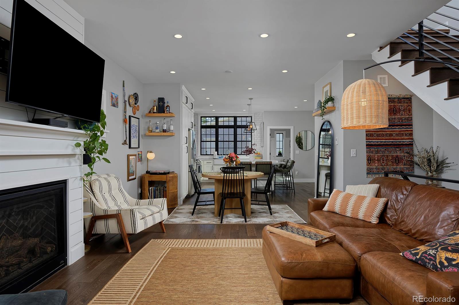 MLS Image #8 for 1371 n raleigh street,denver, Colorado