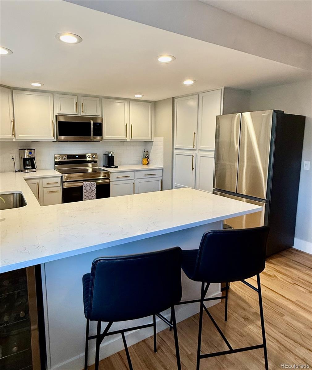 MLS Image #4 for 8062 e phillips circle,centennial, Colorado