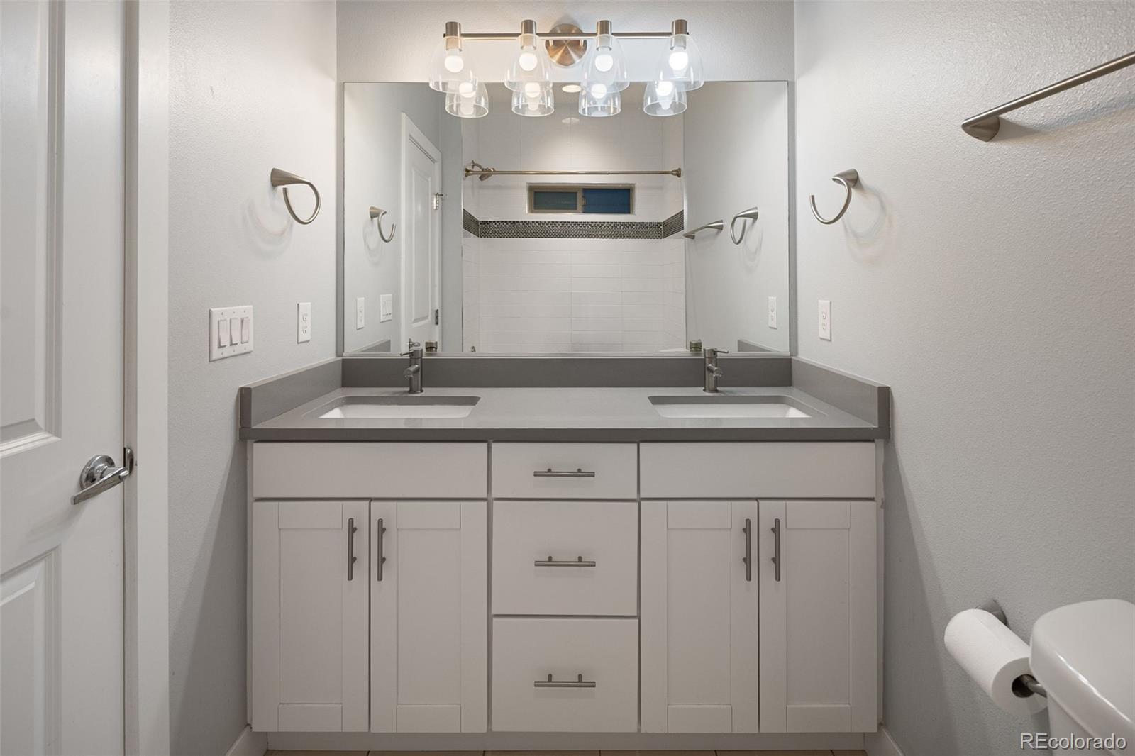 MLS Image #17 for 4400 e bails place ,denver, Colorado