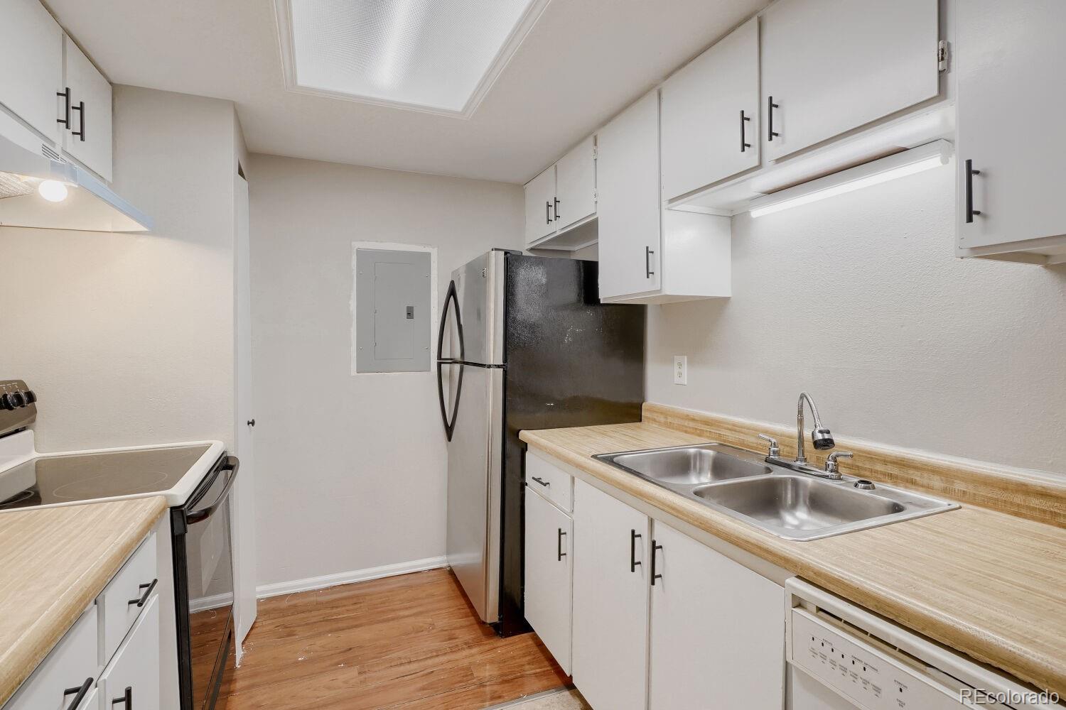 MLS Image #4 for 18094 e ohio avenue,aurora, Colorado