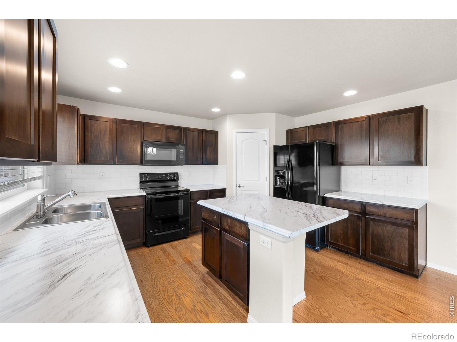 MLS Image #14 for 929  highline drive,loveland, Colorado