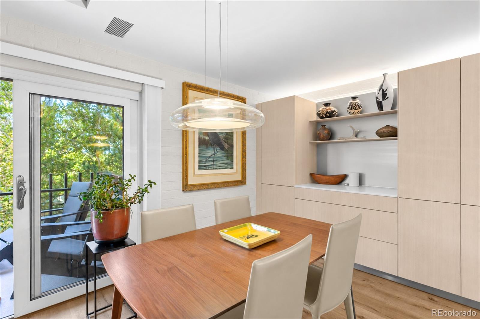 MLS Image #10 for 460 s marion parkway 553,denver, Colorado