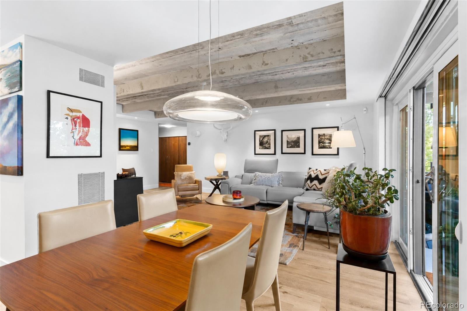 MLS Image #2 for 460 s marion parkway 553,denver, Colorado