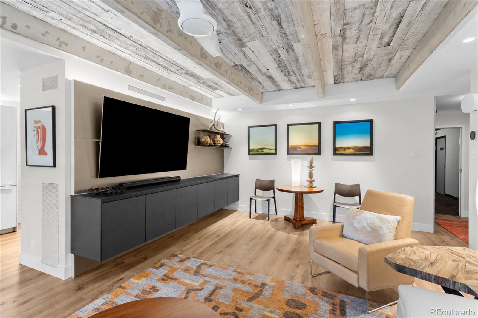 MLS Image #7 for 460 s marion parkway 553,denver, Colorado