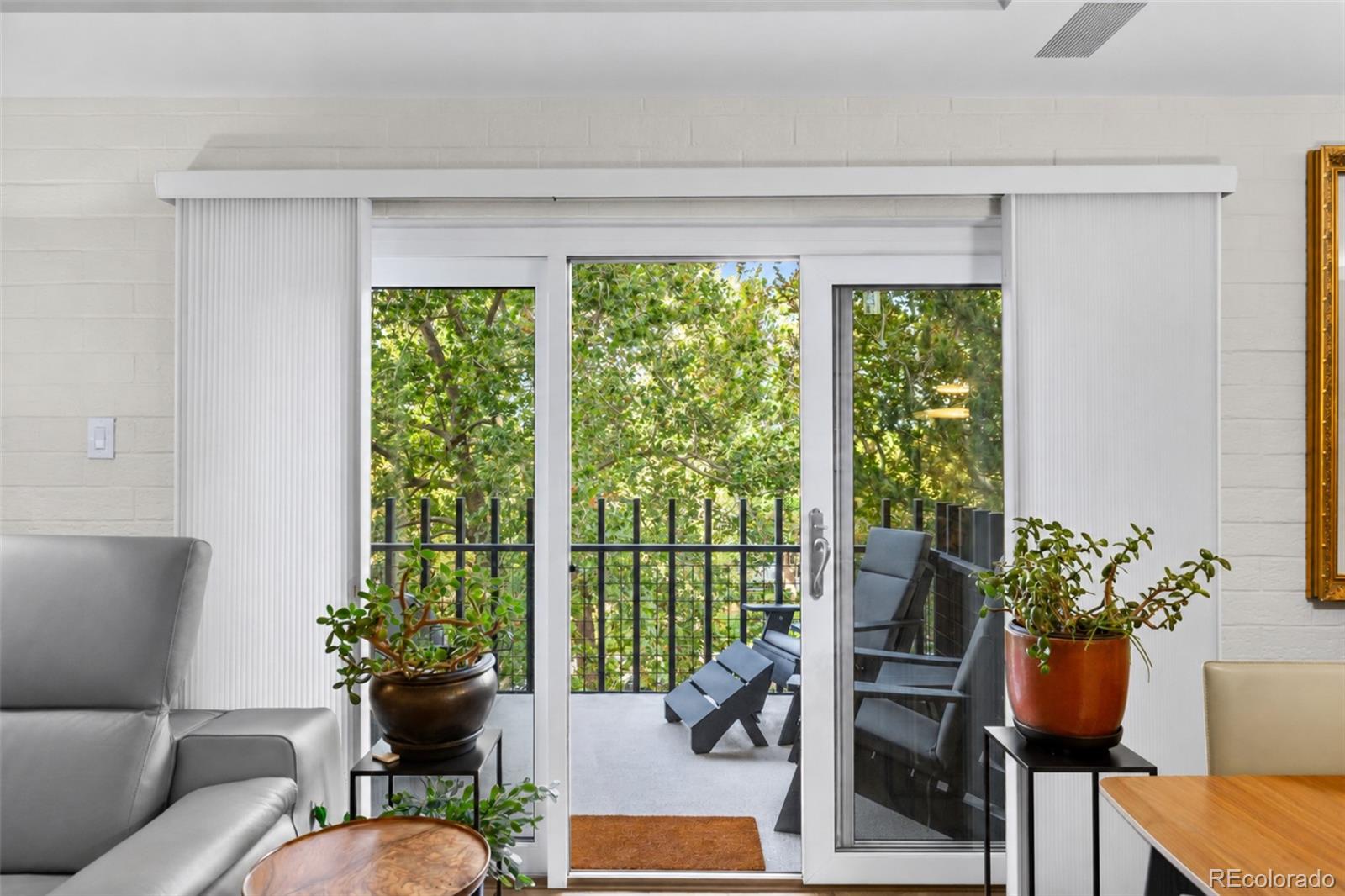 MLS Image #9 for 460 s marion parkway 553,denver, Colorado