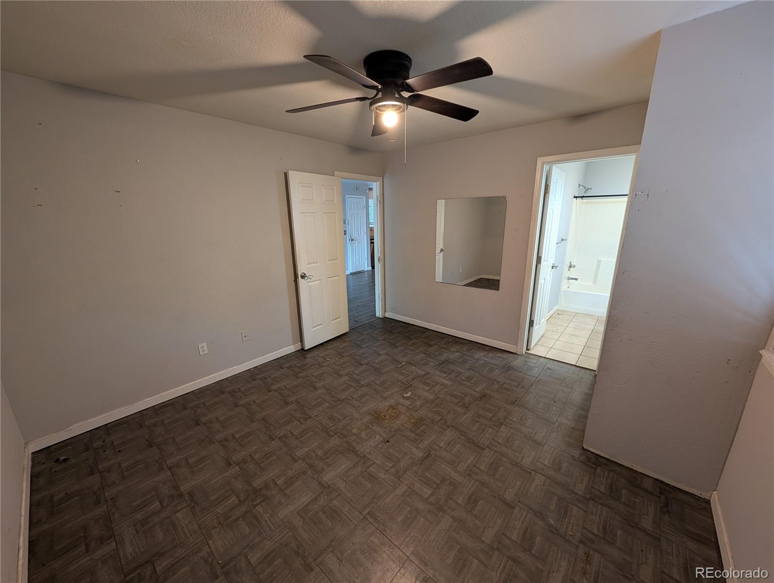 MLS Image #12 for 3230 s decatur street,sheridan, Colorado