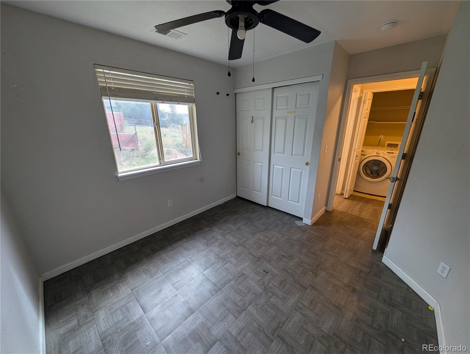 MLS Image #17 for 3230 s decatur street,sheridan, Colorado