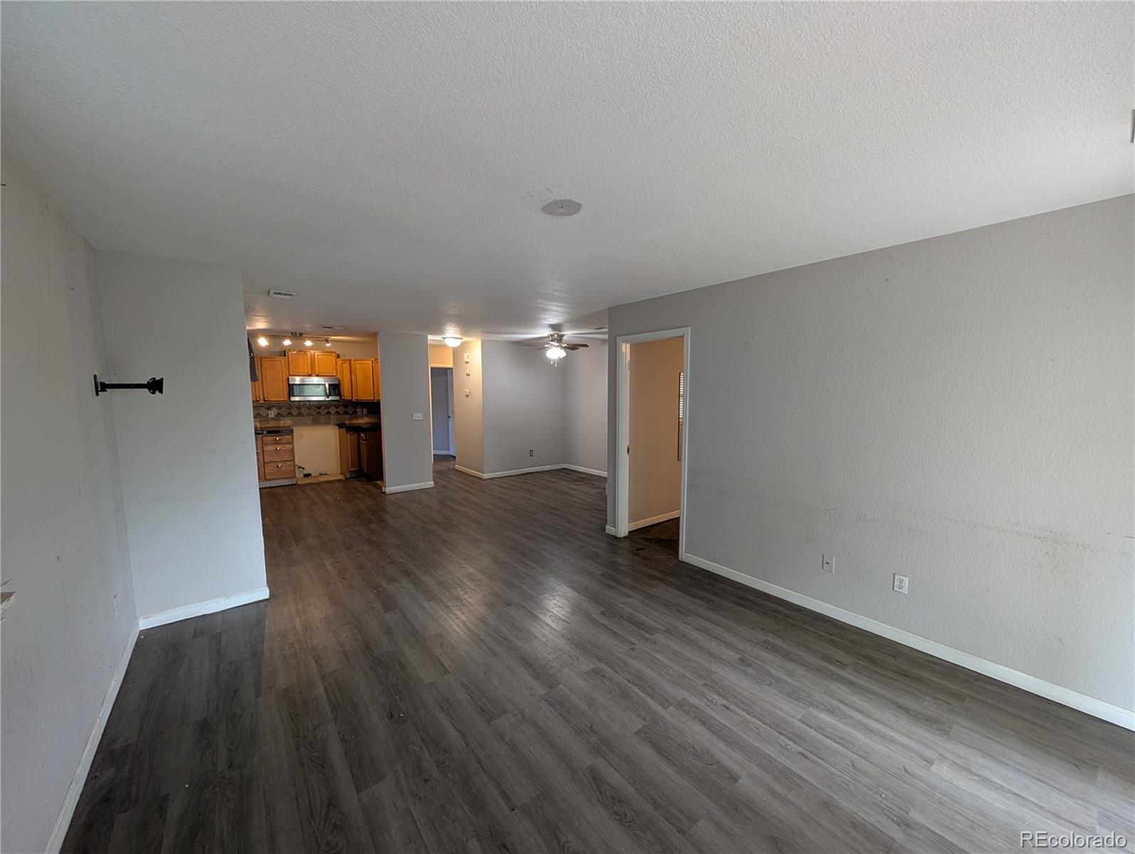 MLS Image #5 for 3230 s decatur street,sheridan, Colorado