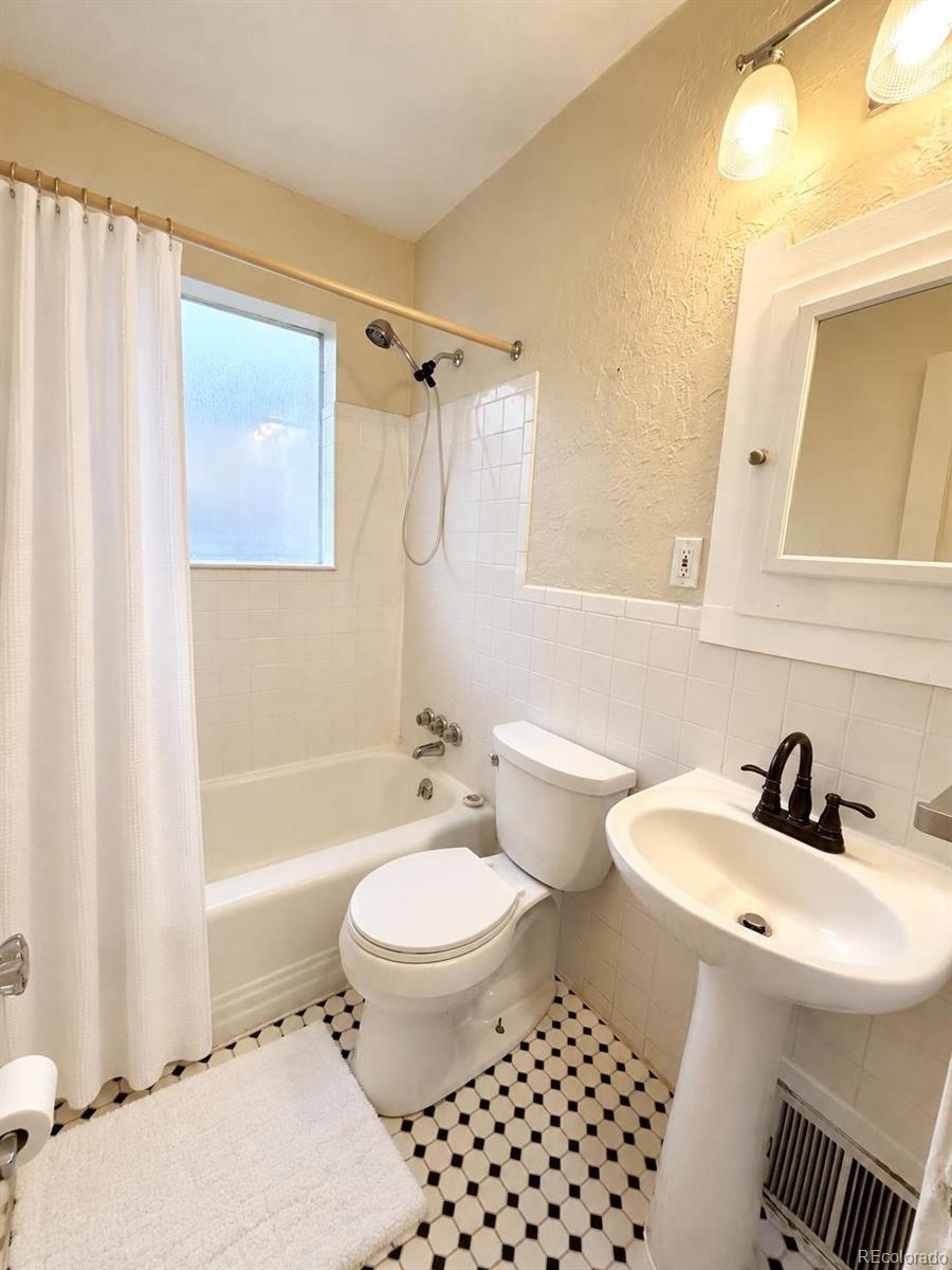 MLS Image #5 for 2101 s emerson street,denver, Colorado