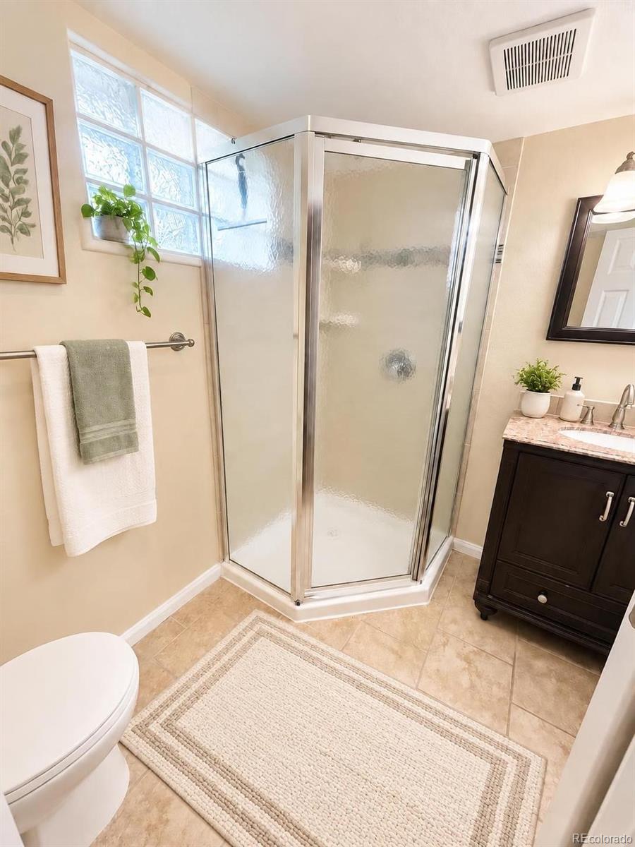 MLS Image #8 for 2101 s emerson street,denver, Colorado