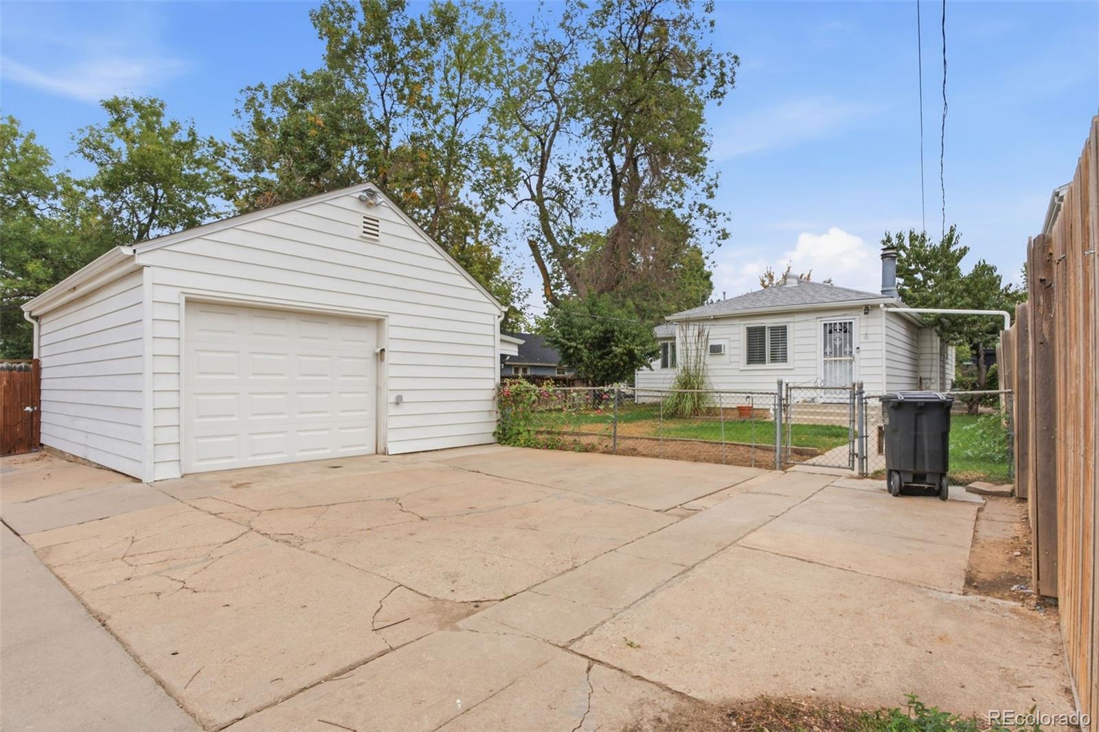 MLS Image #11 for 4433  perry street,denver, Colorado
