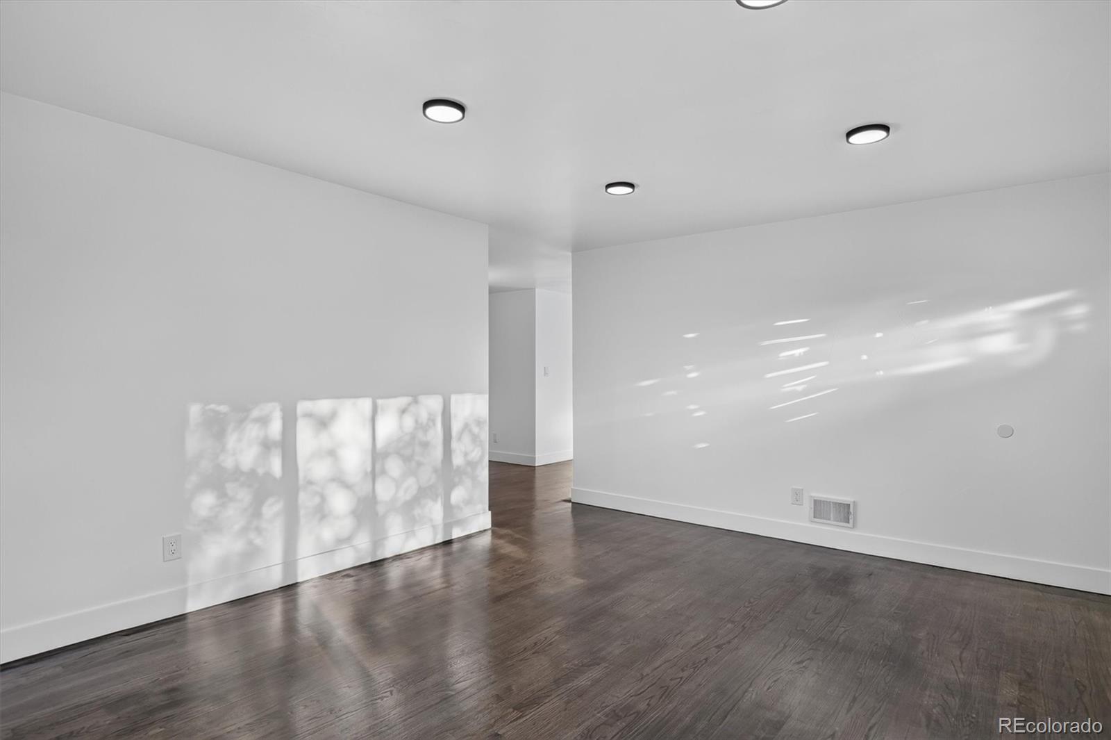 MLS Image #11 for 3113  worchester street,aurora, Colorado