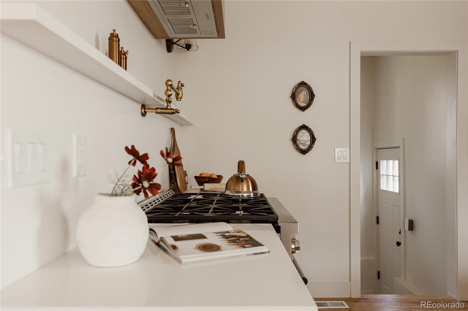 MLS Image #16 for 2795 w 39th avenue,denver, Colorado