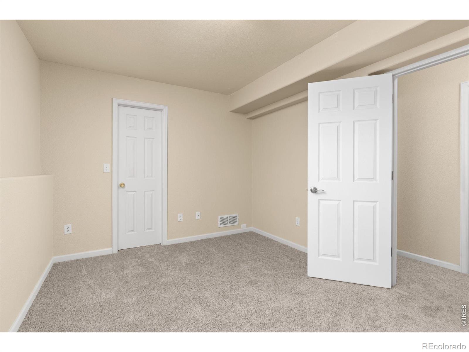MLS Image #13 for 2825 w e street,greeley, Colorado