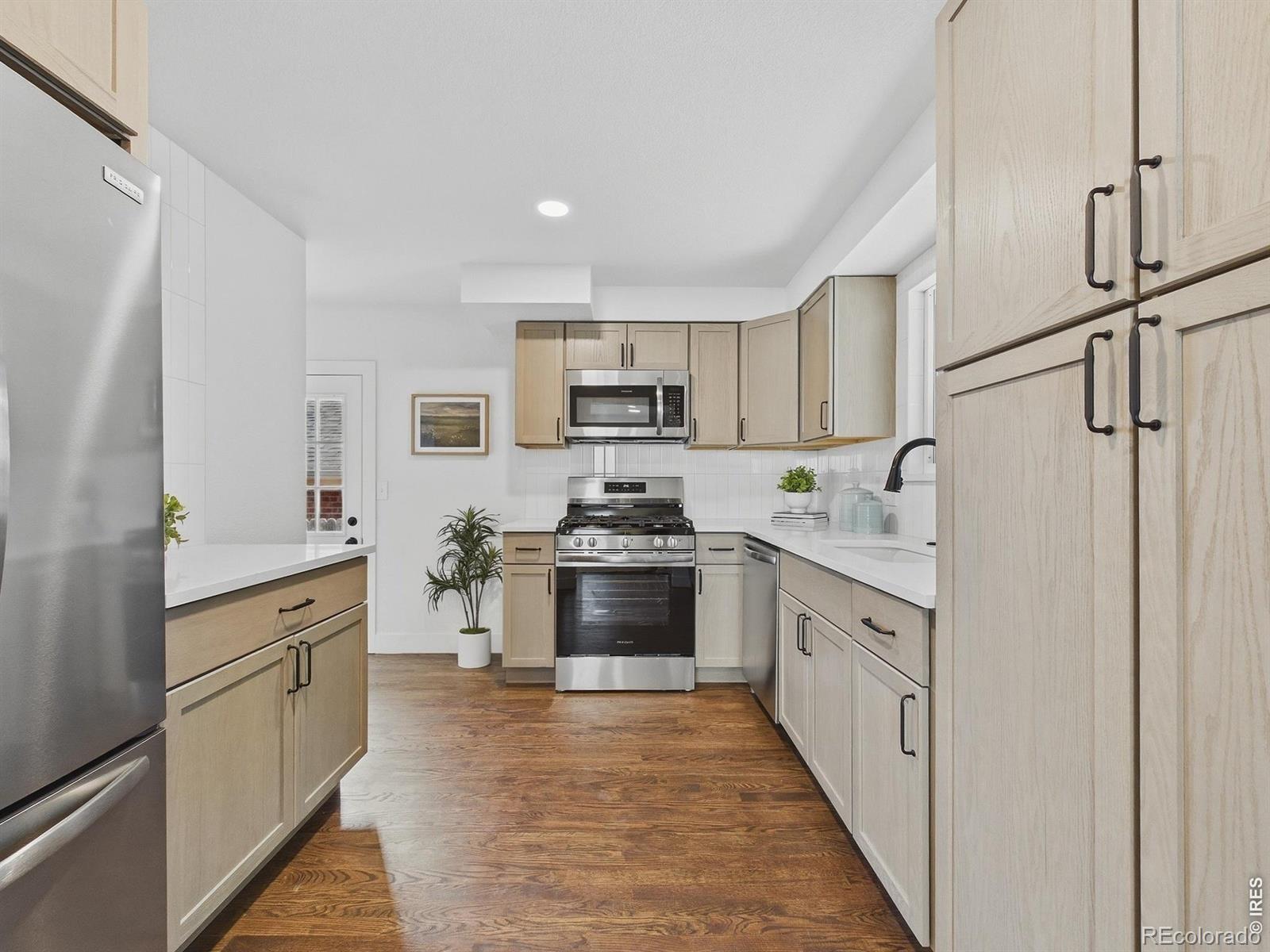 MLS Image #8 for 1370  zenobia street,denver, Colorado