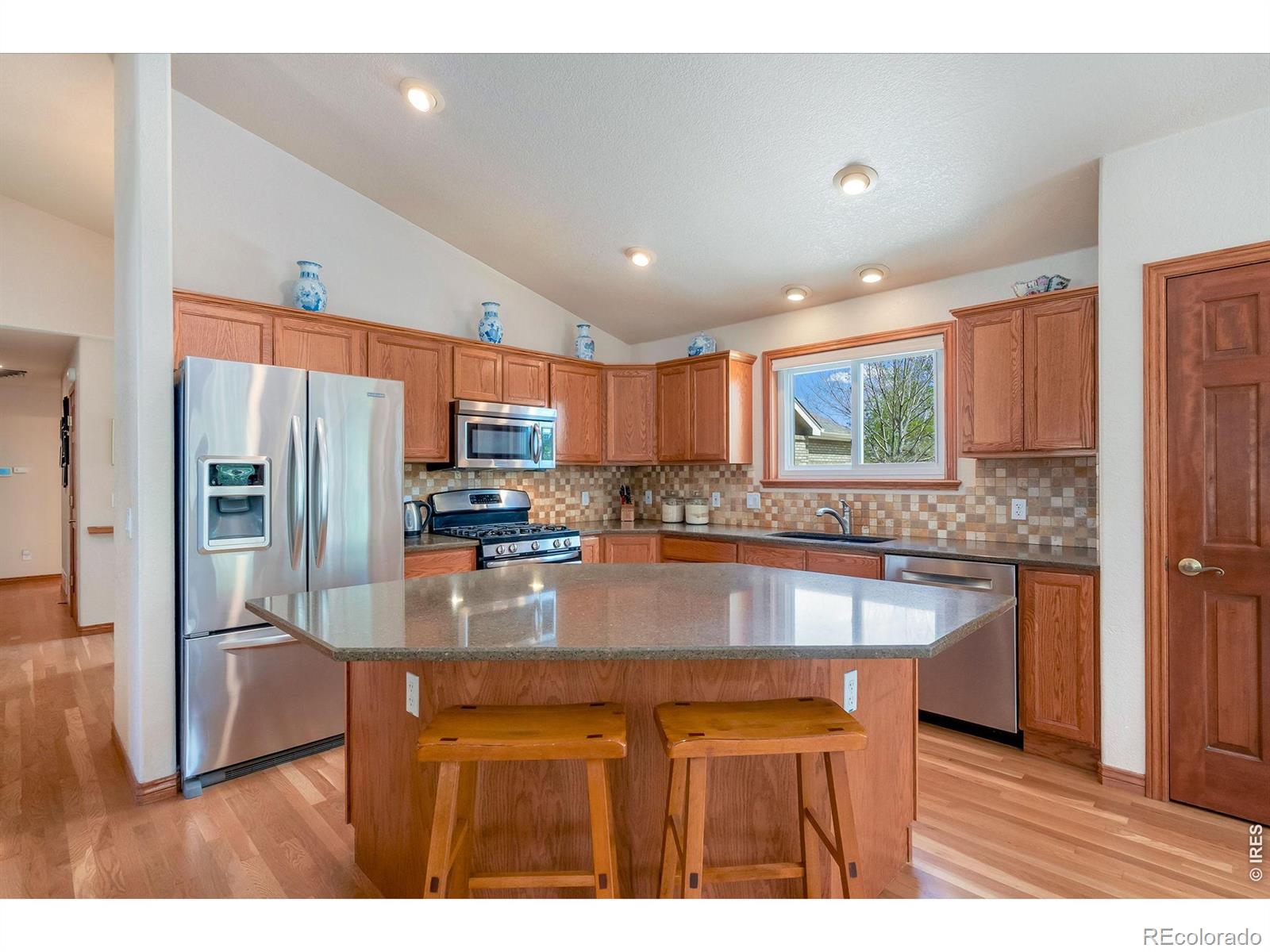 MLS Image #13 for 2177  burbank street,berthoud, Colorado