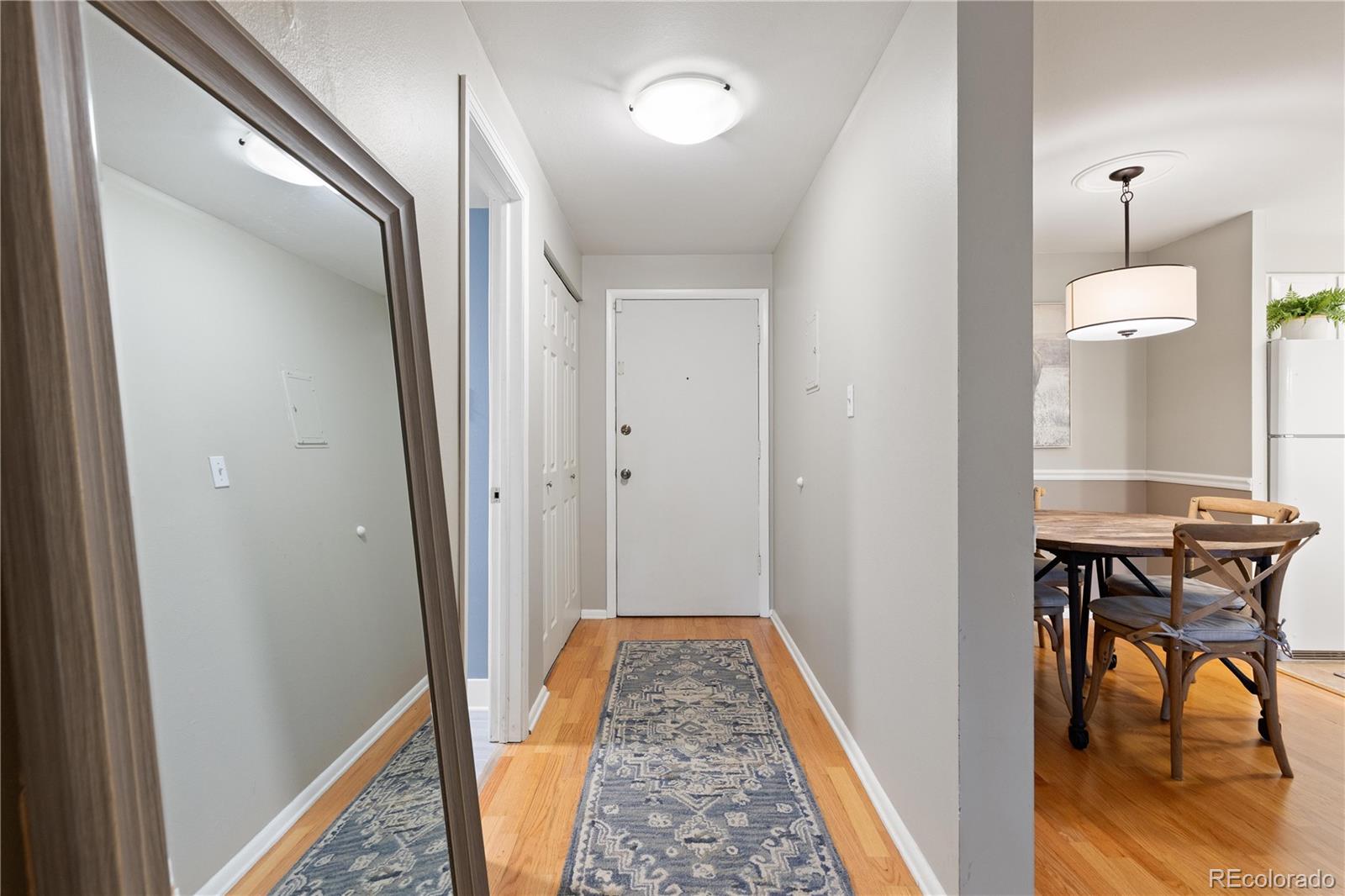 MLS Image #13 for 1260  york street 208,denver, Colorado