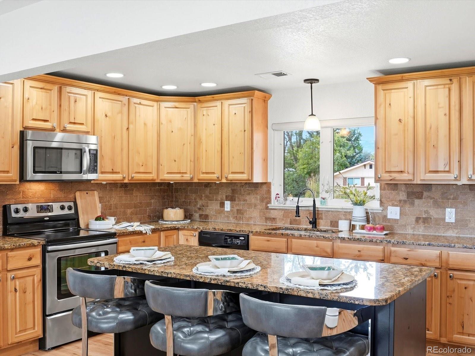 MLS Image #6 for 5340  gladiola street,arvada, Colorado