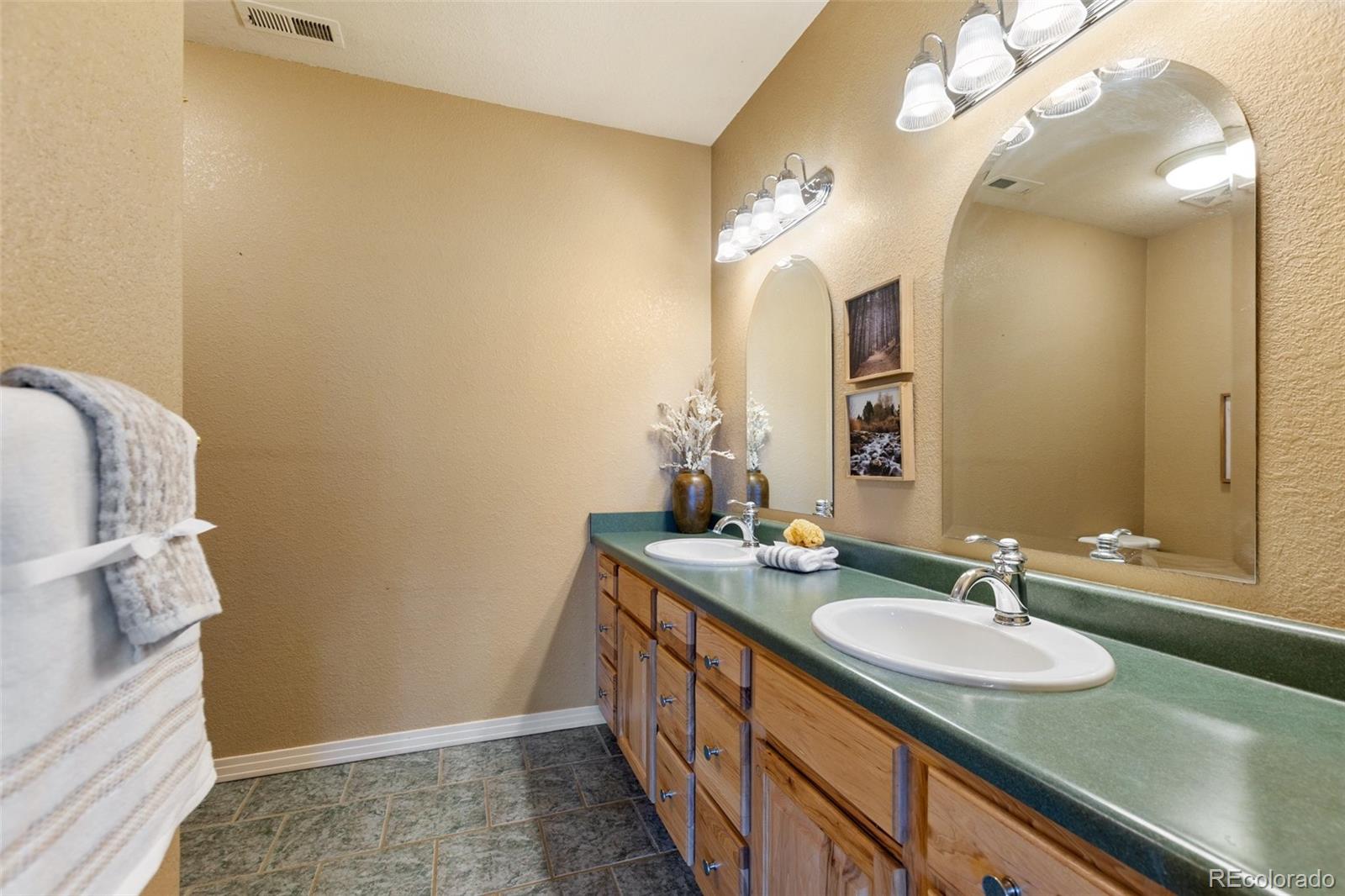 MLS Image #21 for 516  saguache drive,florissant, Colorado