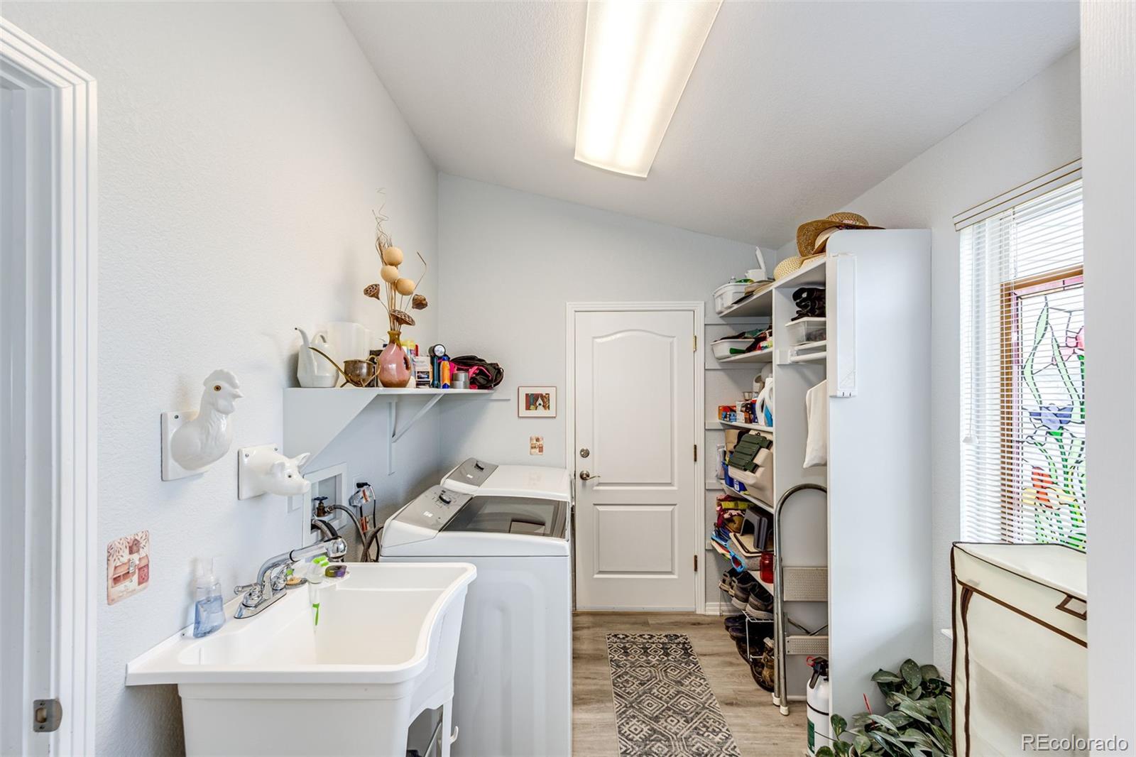 MLS Image #18 for 57469 e 42nd court,strasburg, Colorado