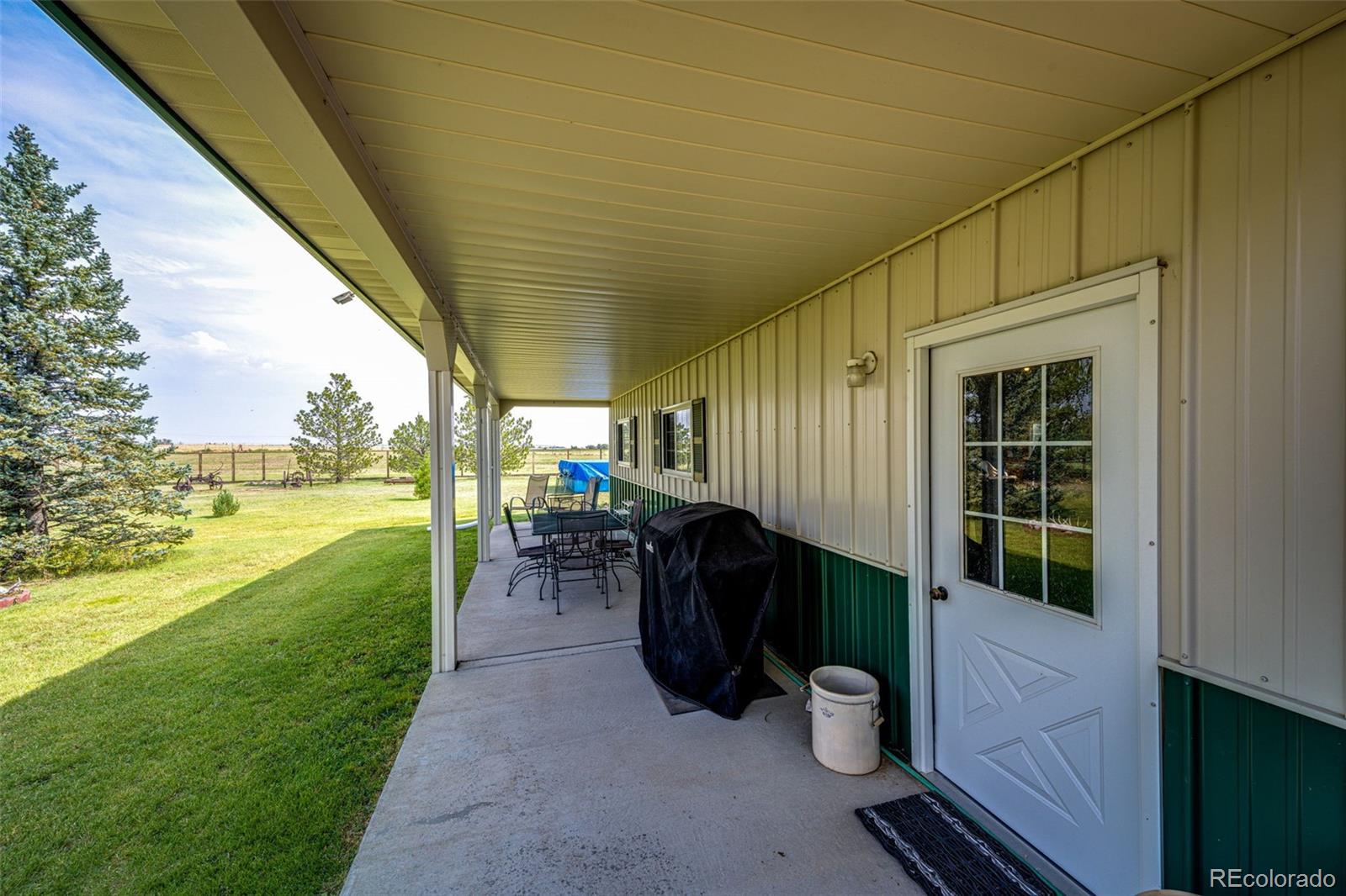 MLS Image #5 for 57469 e 42nd court,strasburg, Colorado