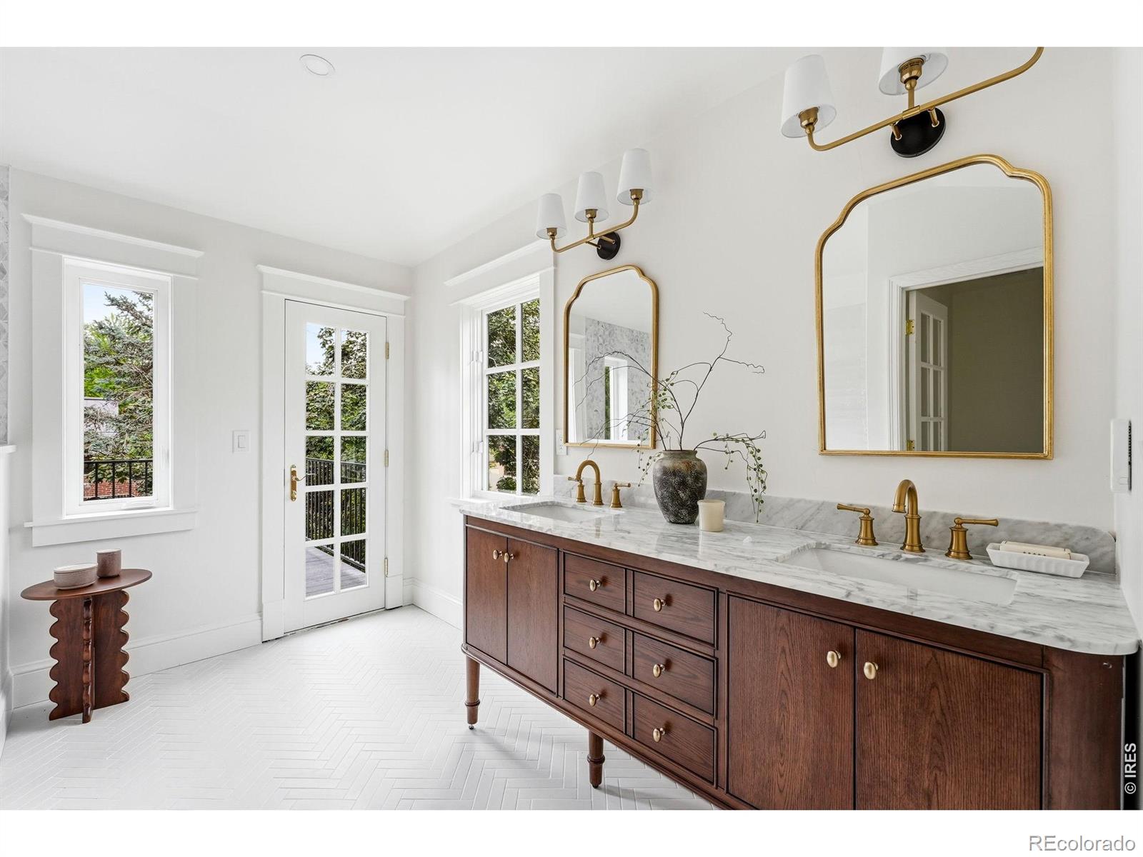 MLS Image #21 for 680  albion street,denver, Colorado