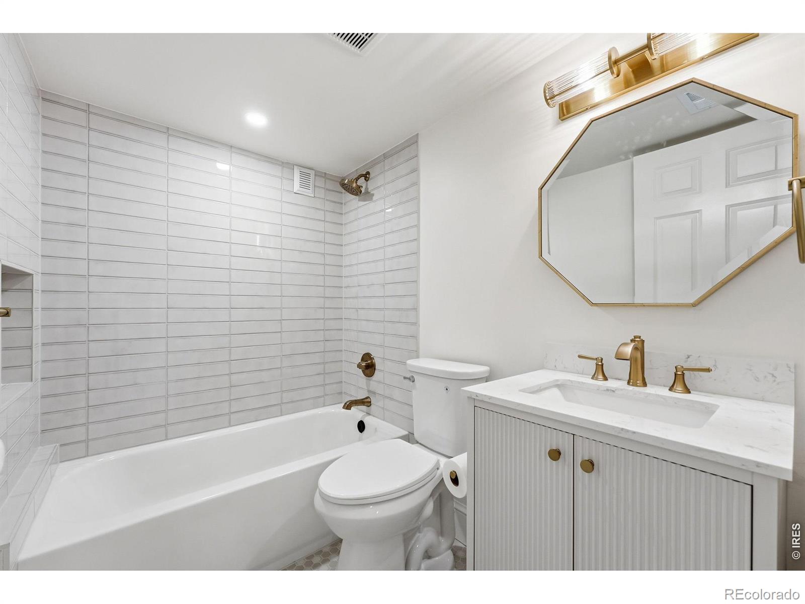 MLS Image #33 for 680  albion street,denver, Colorado