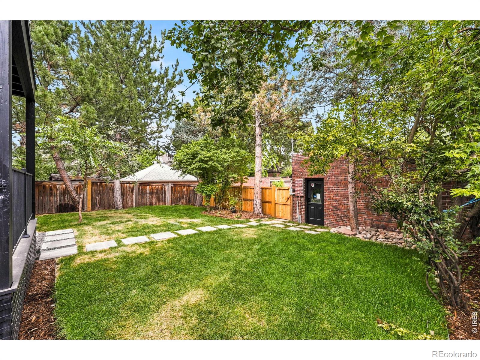 MLS Image #39 for 680  albion street,denver, Colorado