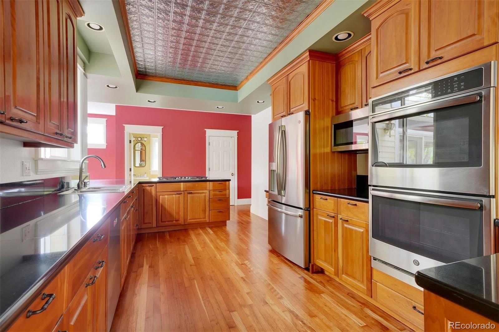 MLS Image #11 for 8351 e iowa drive,denver, Colorado