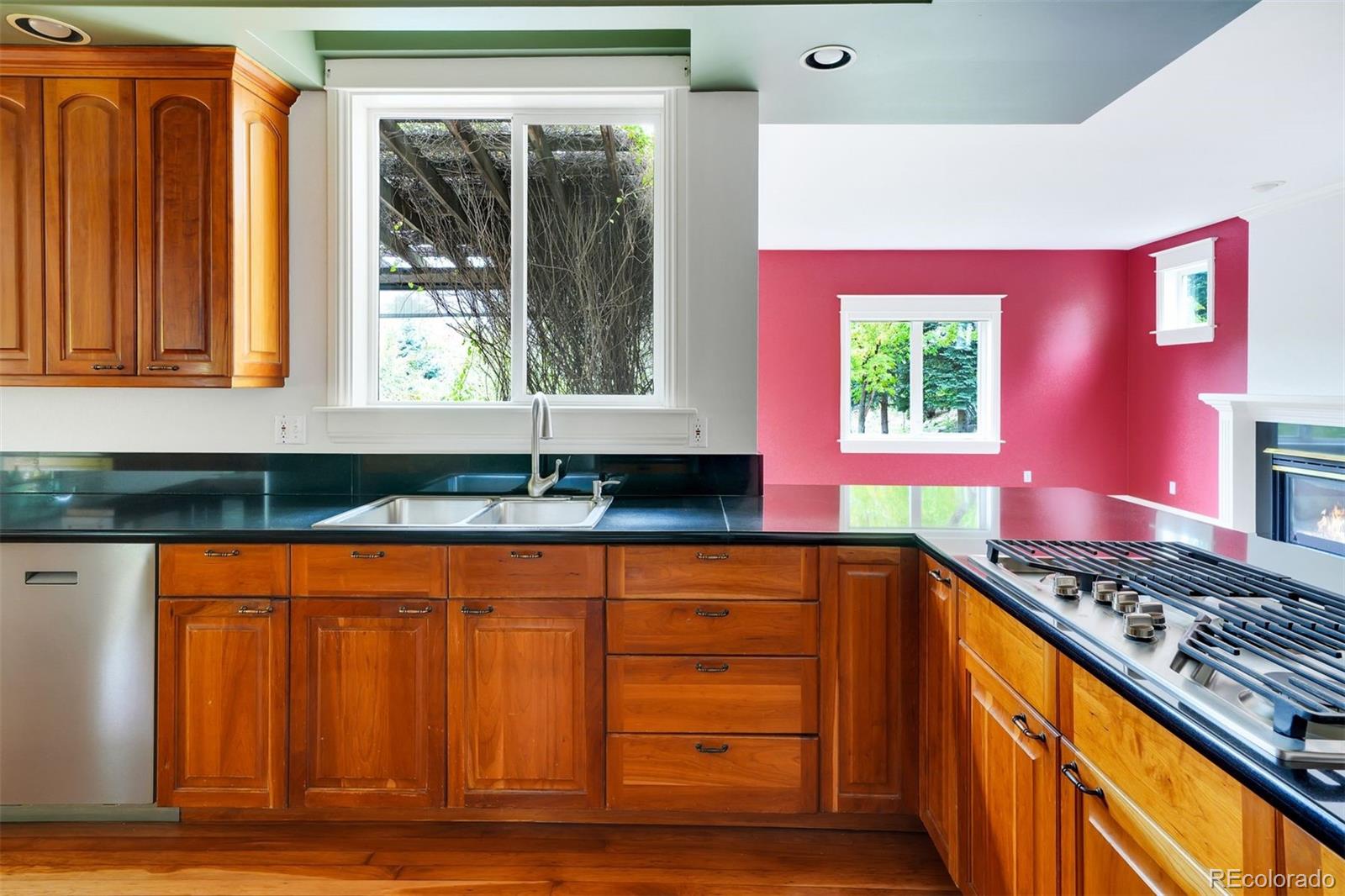 MLS Image #12 for 8351 e iowa drive,denver, Colorado