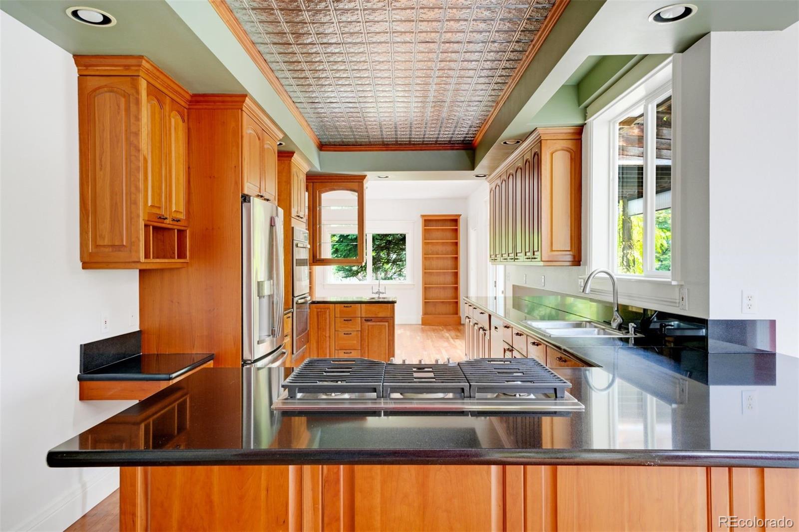 MLS Image #13 for 8351 e iowa drive,denver, Colorado