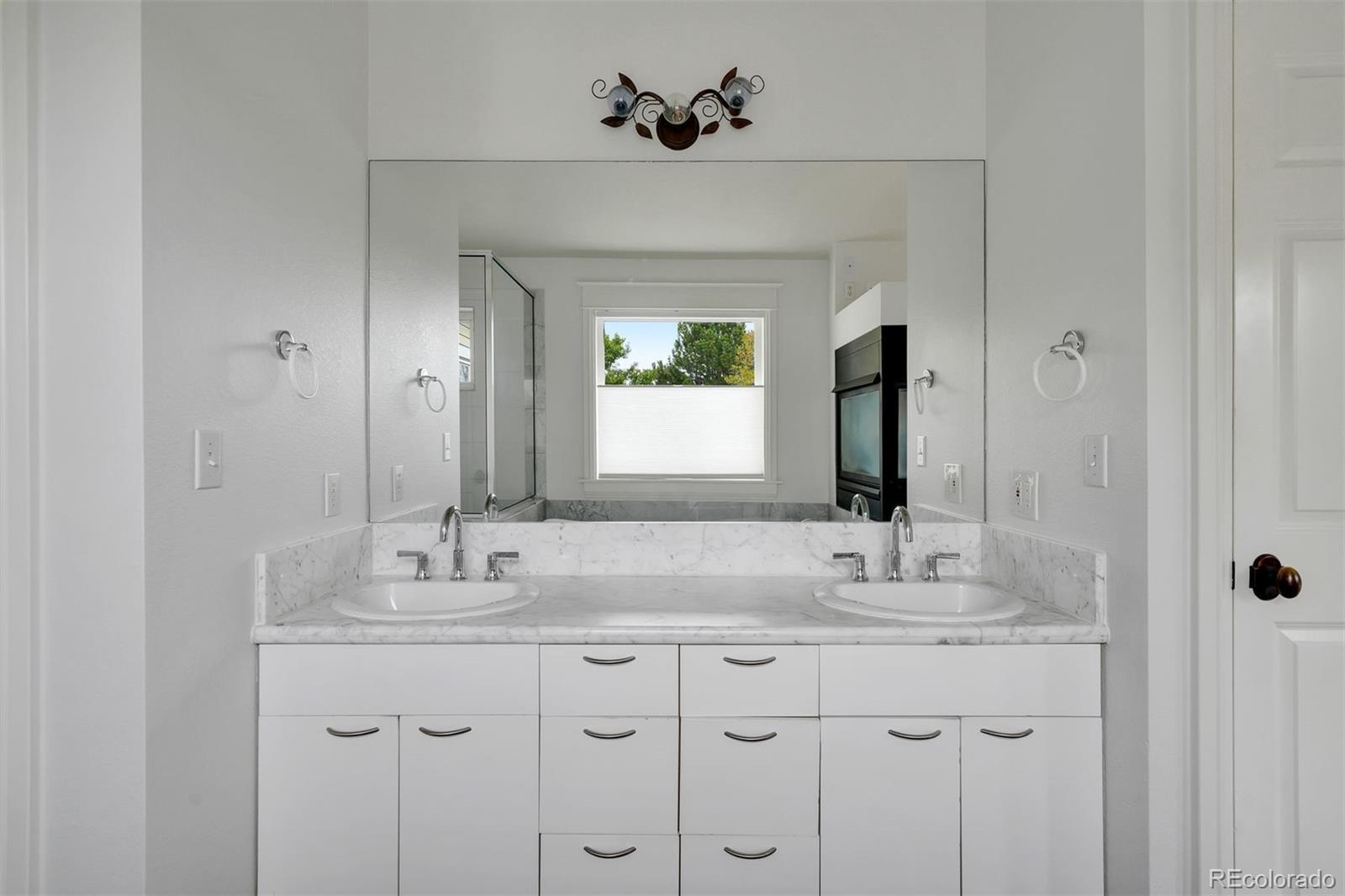 MLS Image #24 for 8351 e iowa drive,denver, Colorado