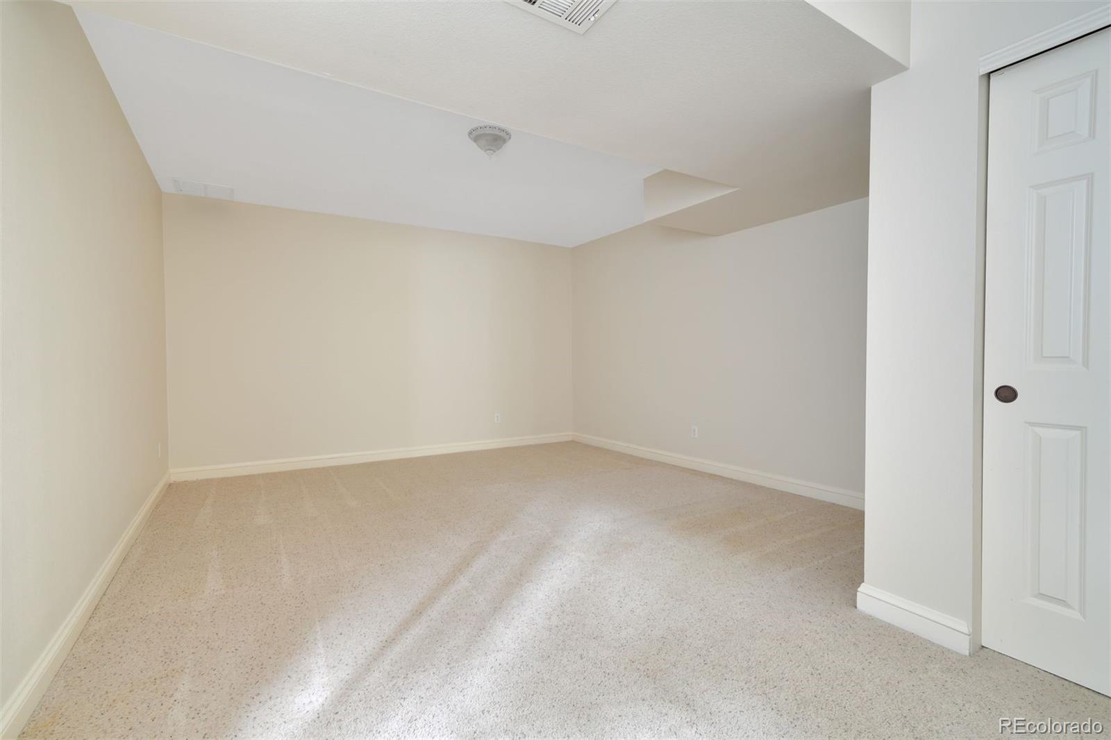 MLS Image #38 for 8351 e iowa drive,denver, Colorado