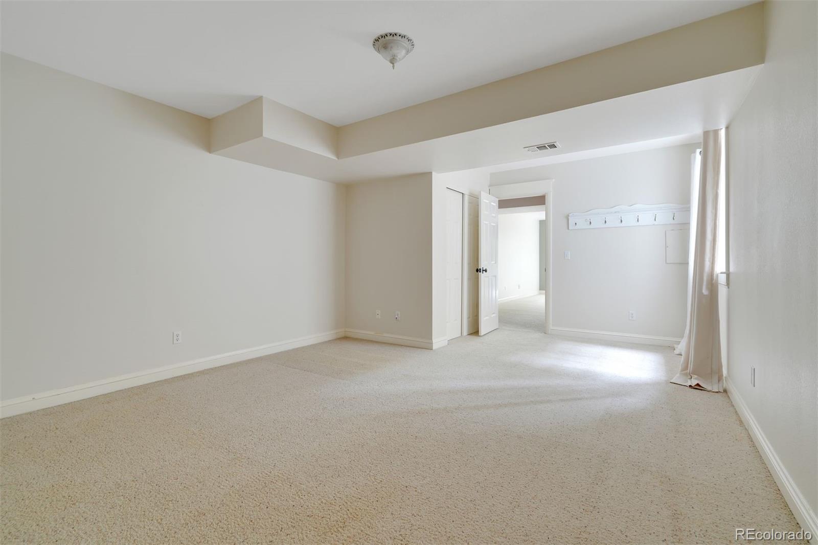 MLS Image #39 for 8351 e iowa drive,denver, Colorado