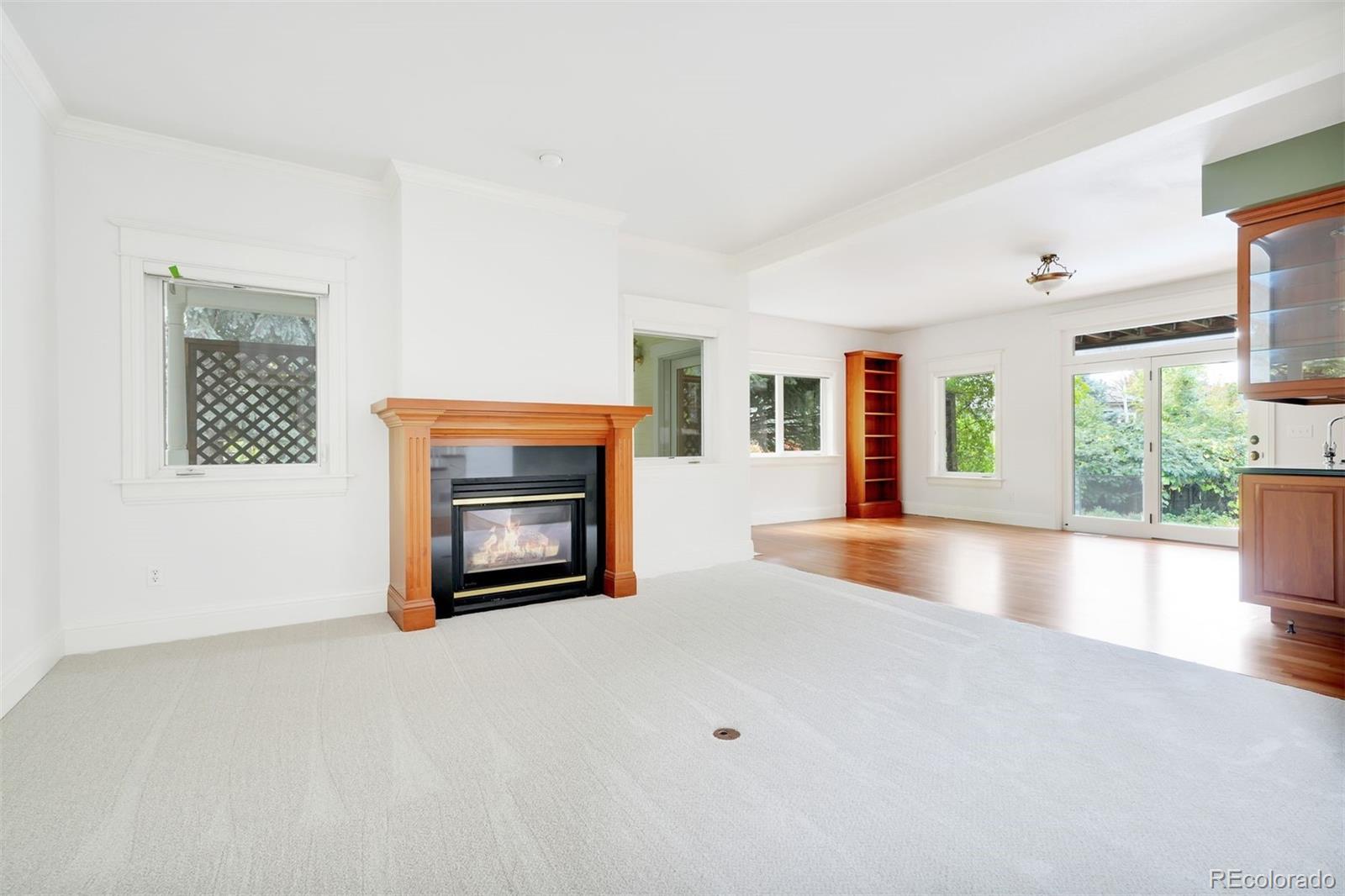 MLS Image #7 for 8351 e iowa drive,denver, Colorado