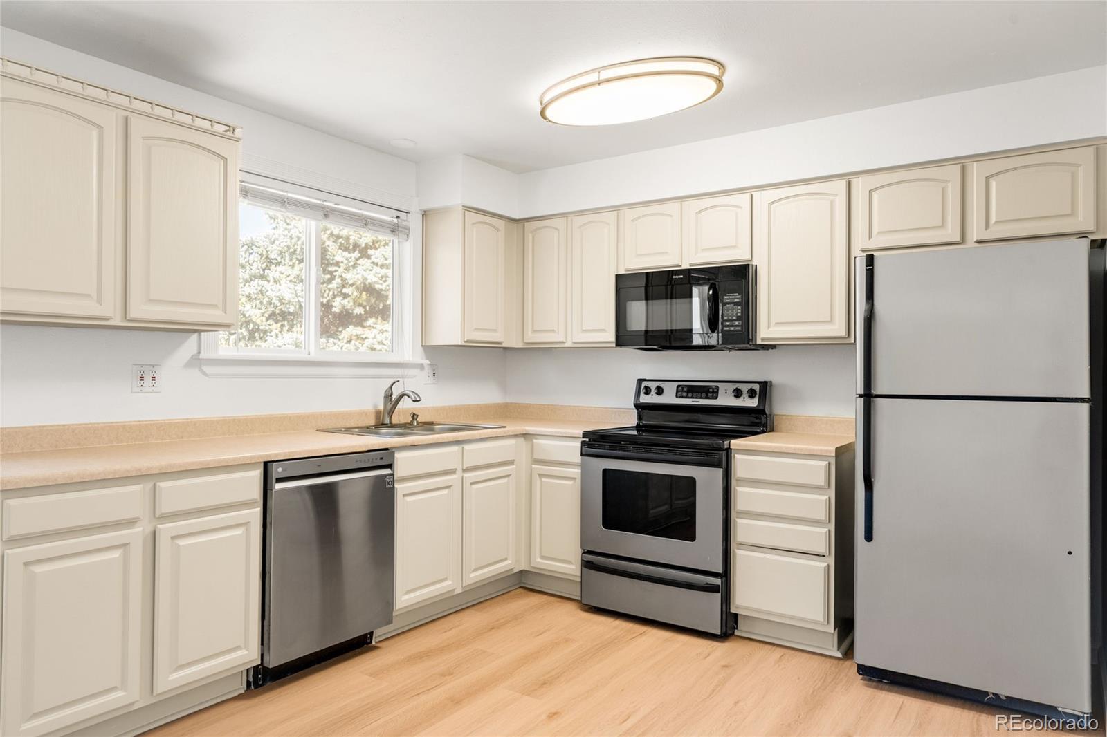 MLS Image #10 for 8261 w pomona drive,arvada, Colorado