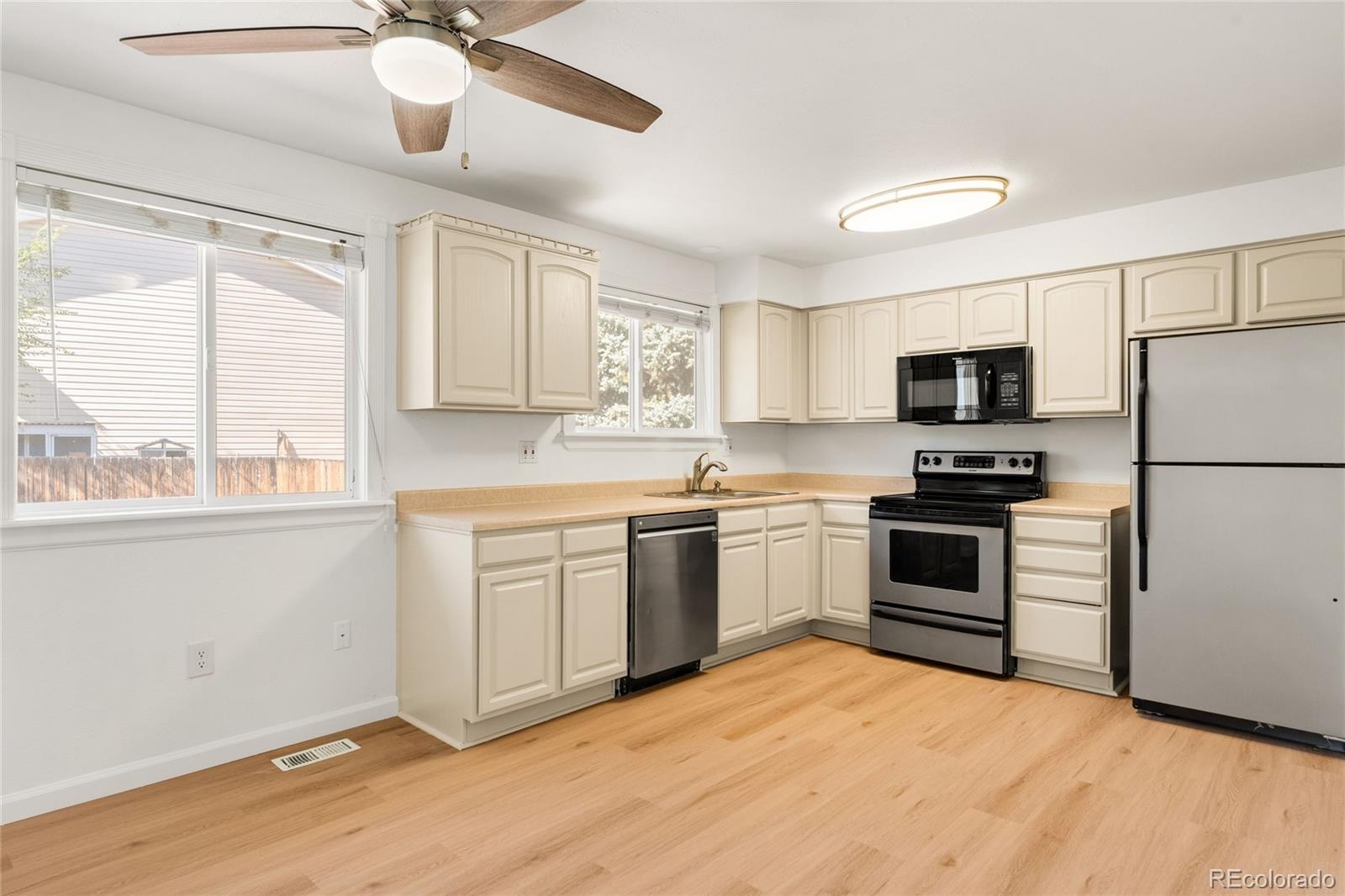 MLS Image #11 for 8261 w pomona drive,arvada, Colorado