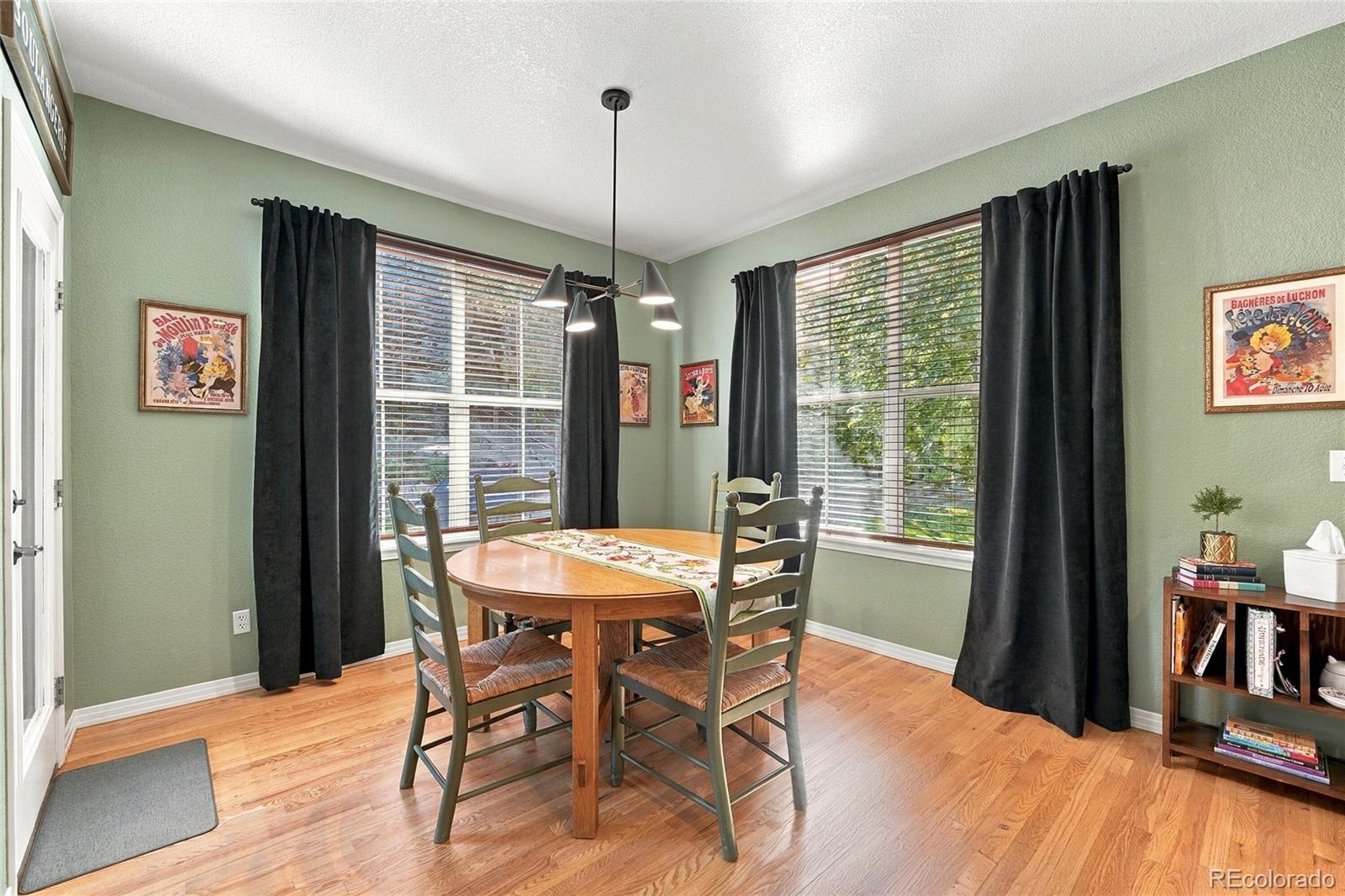MLS Image #11 for 25265 e park crescent drive,aurora, Colorado