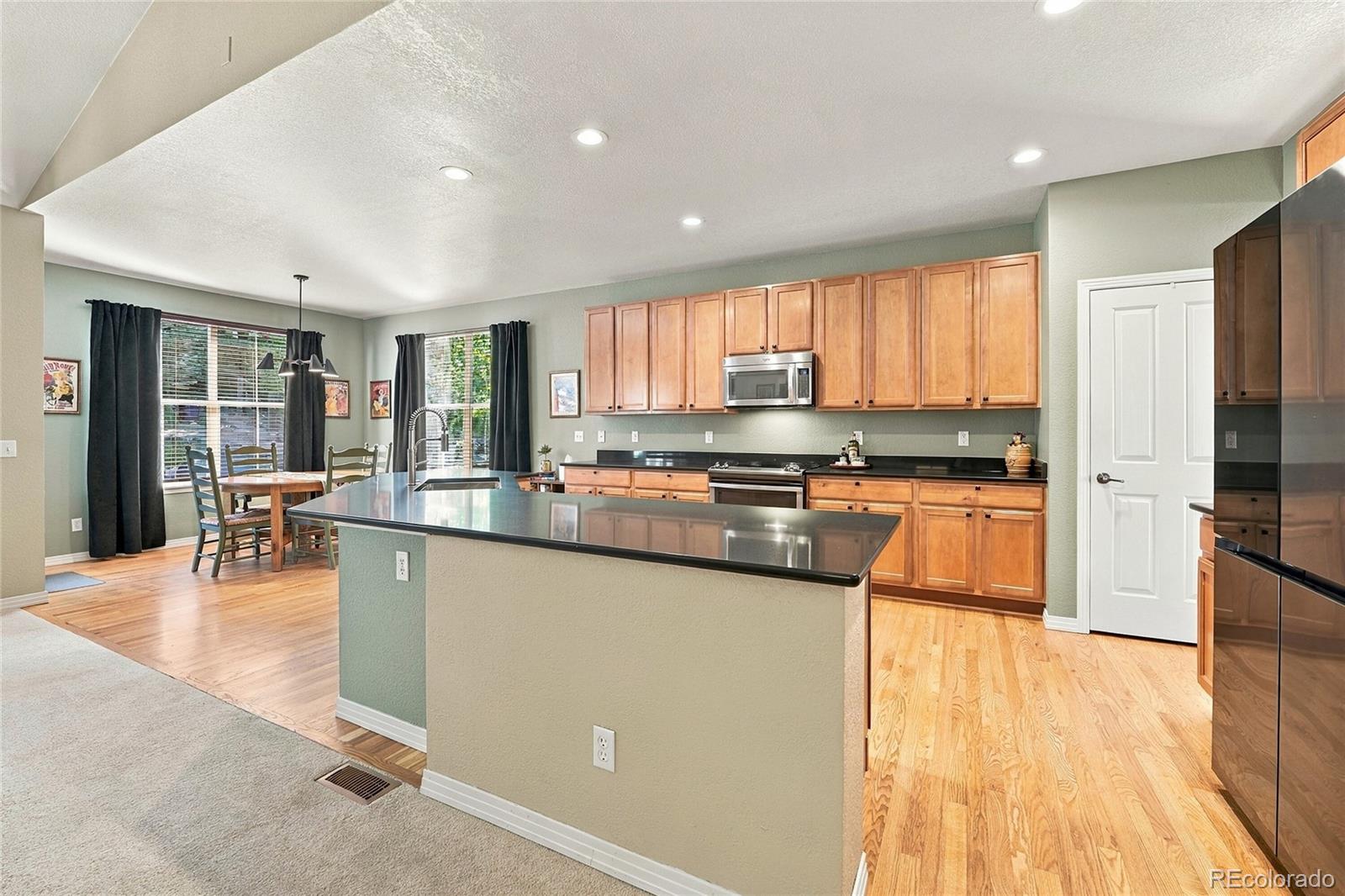 MLS Image #12 for 25265 e park crescent drive,aurora, Colorado
